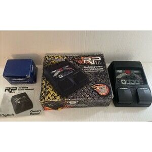 Digitech RP-70 Guitar Multi-Effects Processor with Amp Modeling (A1D026467)